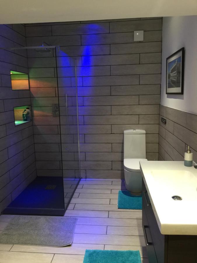 Vollie House With Hot Tub, Sauna & Log Burner Penpont エクステリア 写真