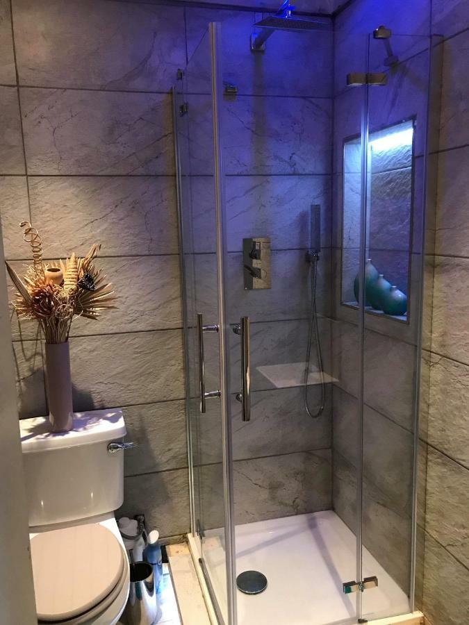 Vollie House With Hot Tub, Sauna & Log Burner Penpont エクステリア 写真