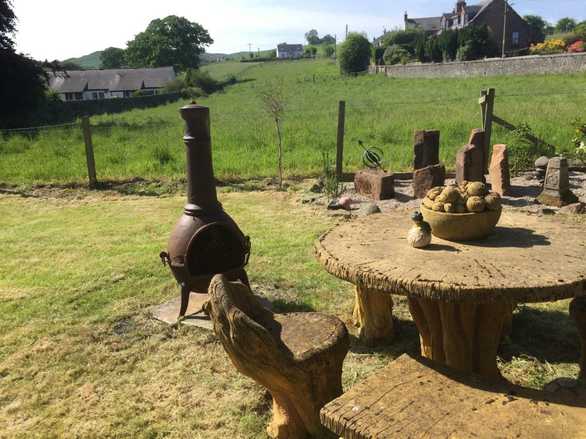 Vollie House With Hot Tub, Sauna & Log Burner Penpont エクステリア 写真