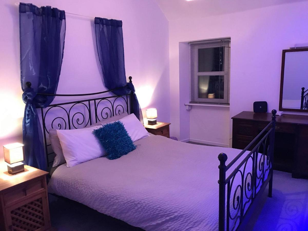 Vollie House With Hot Tub, Sauna & Log Burner Penpont エクステリア 写真